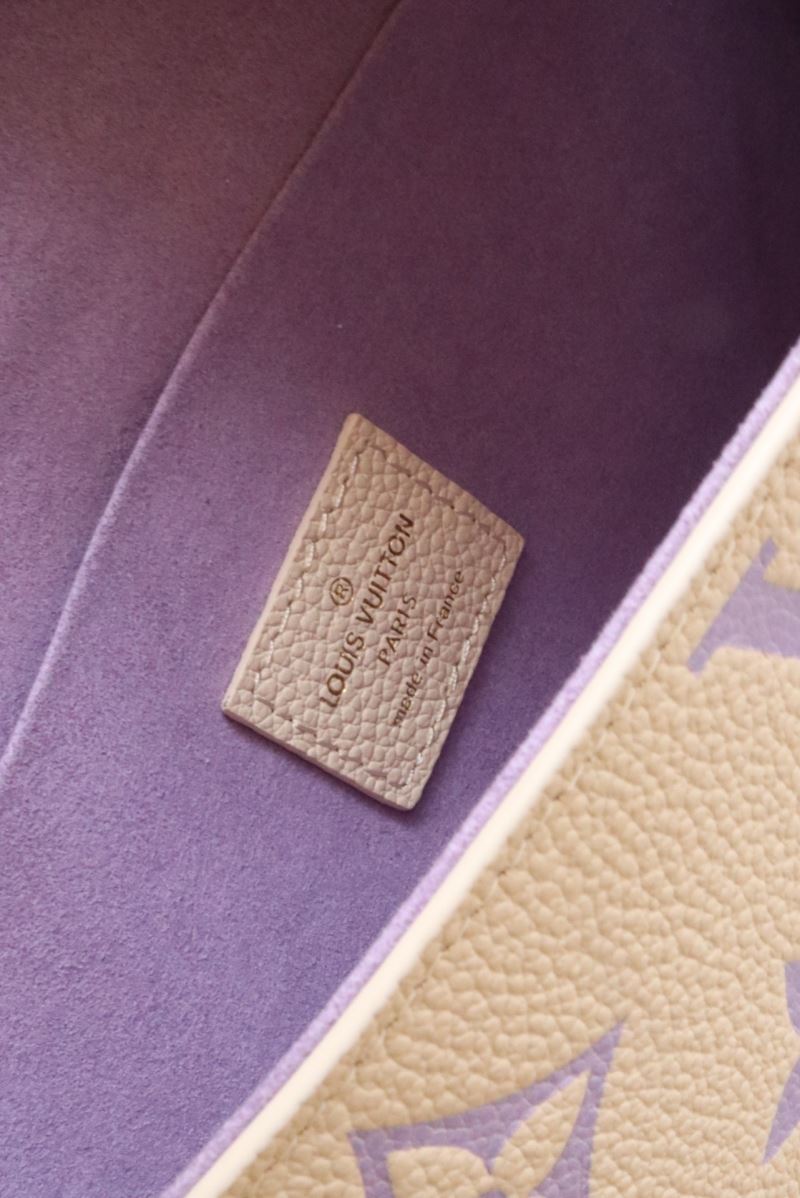 Louis Vuitton Purse
